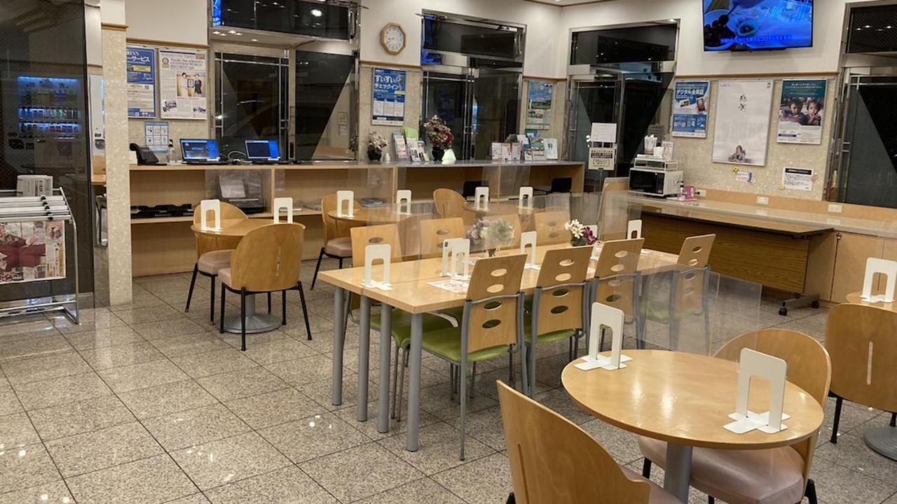 Toyoko Inn Saitama Misato Ekimae Exteriör bild