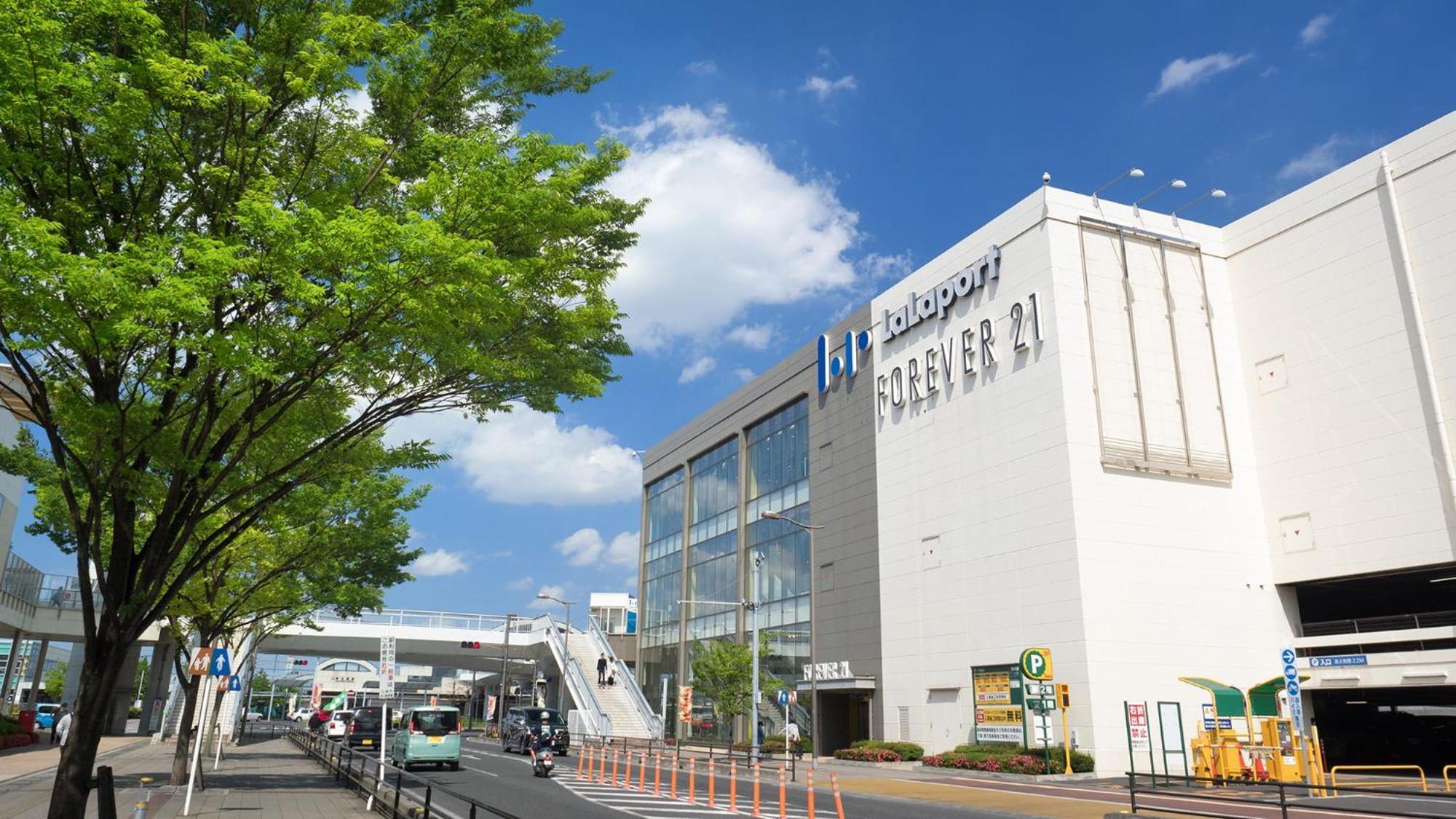 Toyoko Inn Saitama Misato Ekimae Exteriör bild