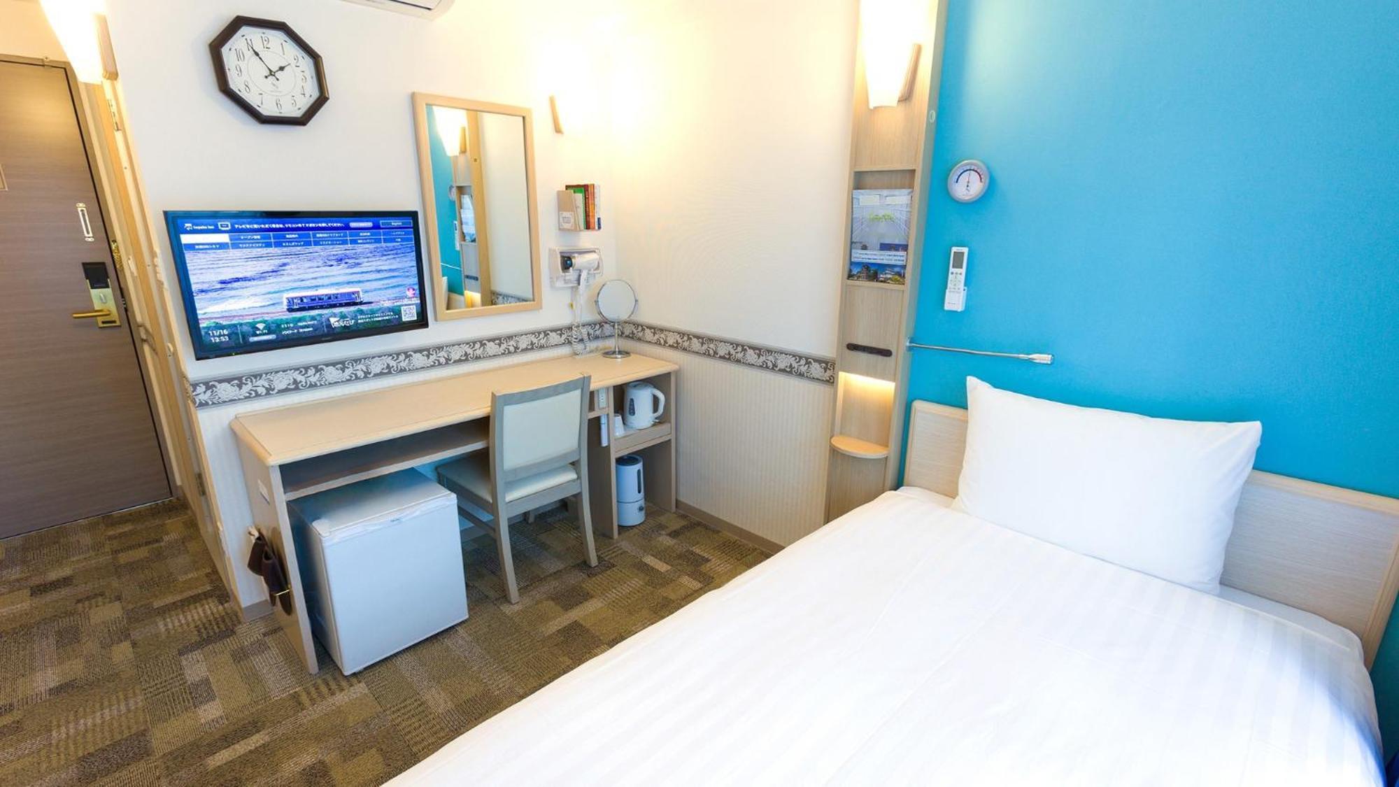Toyoko Inn Saitama Misato Ekimae Rum bild